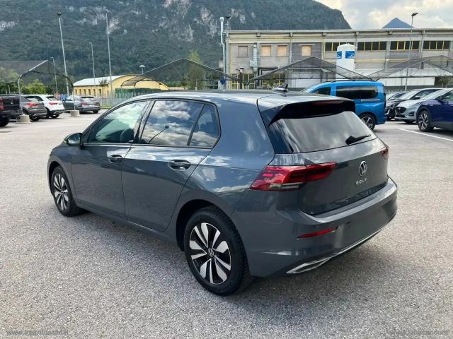 Auto - Volkswagen golf 8 2.0 tdi 116 cv move