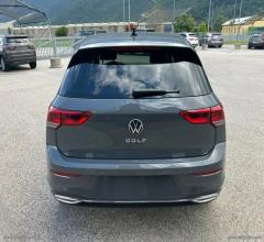 Auto - Volkswagen golf 8 2.0 tdi 116 cv move
