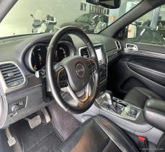 Auto - Jeep gr. cherokee 3.0 v6 crd 250 mjt ii lim.
