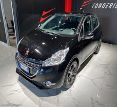 Auto - Peugeot 208 puretech 82 5p. allure