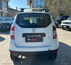Auto - Dacia duster 1.6 110 cv 4x2 gpl laurÃ©ate