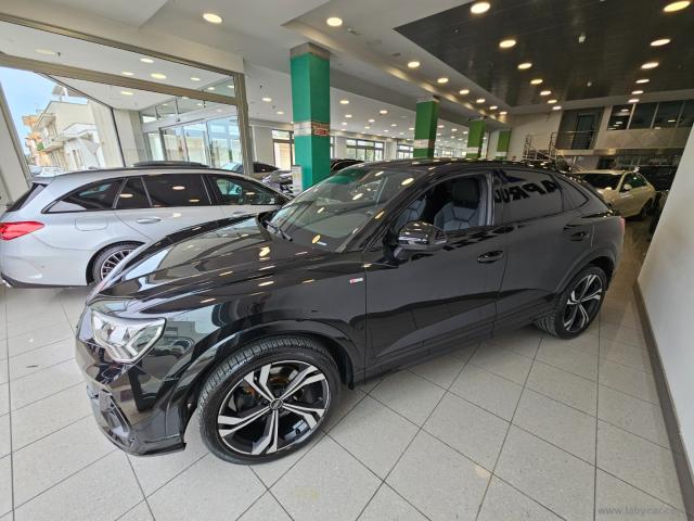 Auto - Audi q3 spb 40 tdi quattro 200cv s tr. s-line ident. black