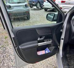 Auto - Mercedes-benz b 180 d automatic premium