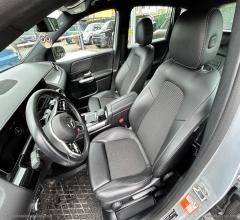 Auto - Mercedes-benz b 180 d automatic premium