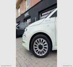 Auto - Fiat 500 1.0 hybrid dolcevita