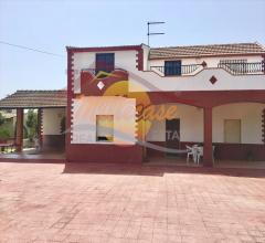 Villa in vendita a siracusa fanusa