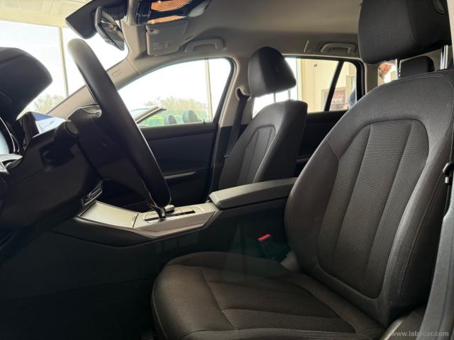 Auto - Bmw 318d touring business advantage aut.