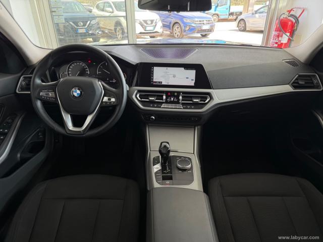 Auto - Bmw 318d touring business advantage aut.