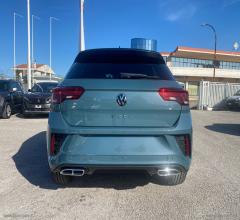 Auto - Volkswagen t-roc 1.5 tsi act r-line