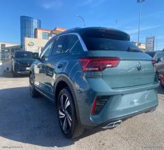 Auto - Volkswagen t-roc 1.5 tsi act r-line