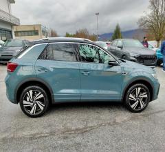 Auto - Volkswagen t-roc 1.0 tsi r-line