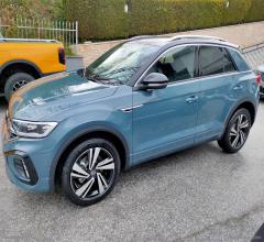 Auto - Volkswagen t-roc 1.0 tsi r-line