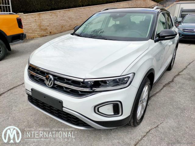 Volkswagen t-roc 1.5 tsi act style