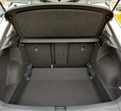 Auto - Volkswagen t-roc 1.5 tsi act style