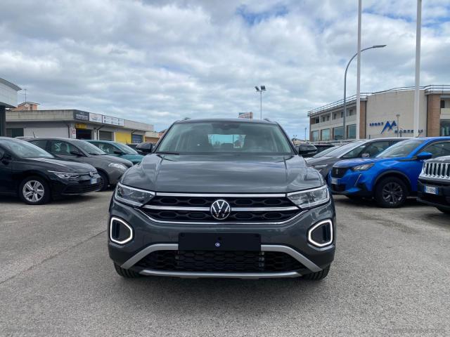 Auto - Volkswagen t-roc 1.5 tsi act style