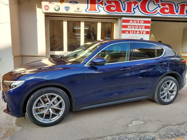 Auto - Alfa romeo stelvio 2.2 t.diesel 180cv at8 rwd super