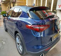 Auto - Alfa romeo stelvio 2.2 t.diesel 180cv at8 rwd super