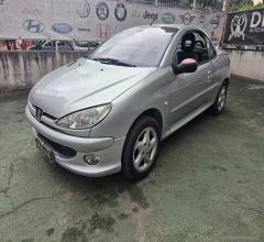 Auto - Peugeot 206 1.6 16v cc quiksilver
