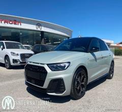 Audi a1 spb 30 tfsi s tronic identity black