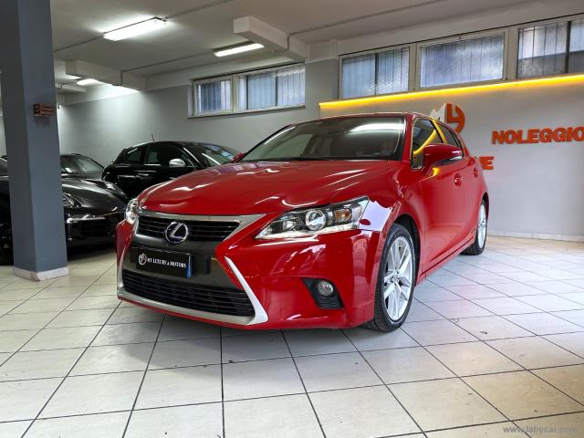 Auto - Lexus ct 200h hybrid luxury