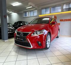 Auto - Lexus ct 200h hybrid luxury