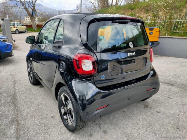 Auto - Smart fortwo eq passion