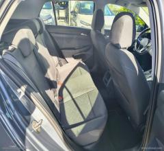 Auto - Volkswagen golf 2.0 tdi 150cv dsg scr life