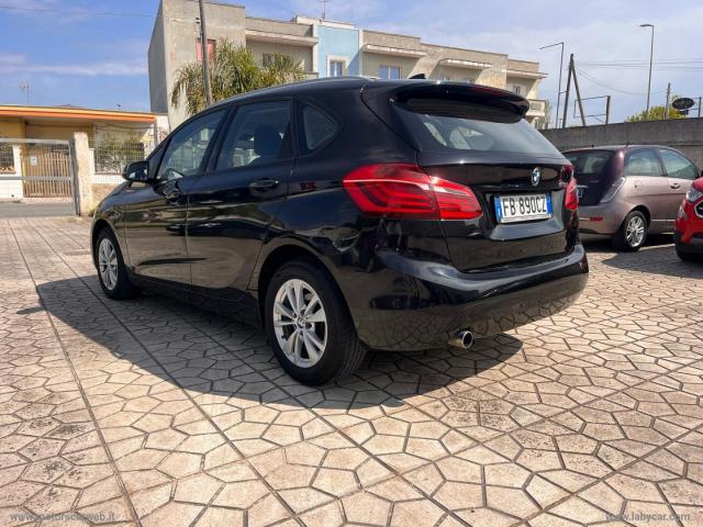 Auto - Bmw 218d advantage