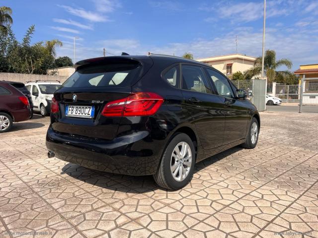 Auto - Bmw 218d advantage