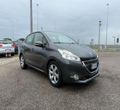 Auto - Peugeot 208 1.4 vti 95 cv 5p. gpl allure