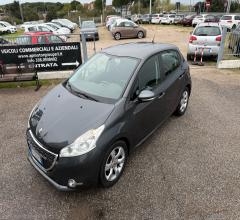 Auto - Peugeot 208 1.4 vti 95 cv 5p. gpl allure