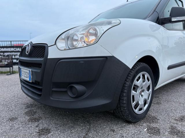 Auto - Fiat doblÃ² 1.6 mjt 16v 120cv ss pl-tn cargo maxi