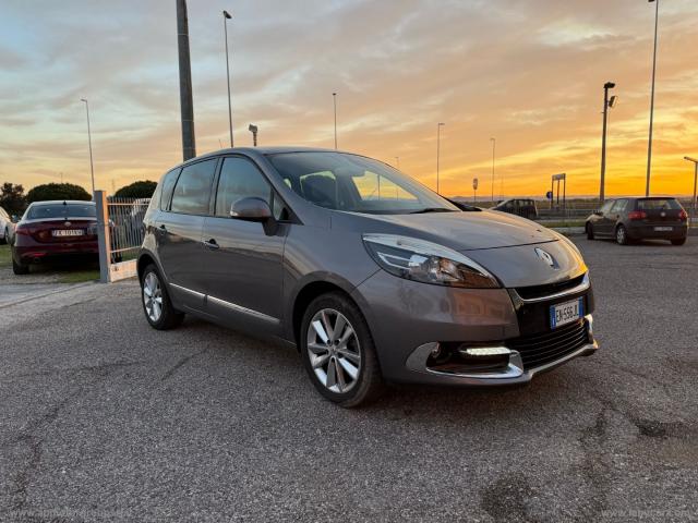 Auto - Renault scÃ©nic 1.5 dci 110 cv s&s live