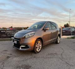 Auto - Renault scÃ©nic 1.5 dci 110 cv s&s live