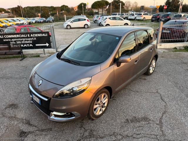Auto - Renault scÃ©nic 1.5 dci 110 cv s&s live