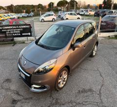 Auto - Renault scÃ©nic 1.5 dci 110 cv s&s live