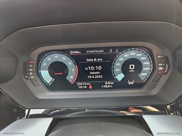 Auto - Audi a3 sedan 30 tfsi s line edition
