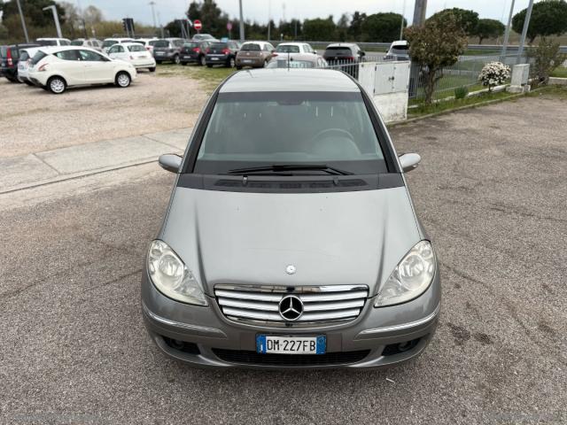 Auto - Mercedes-benz a 180 cdi elegance