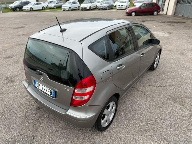 Auto - Mercedes-benz a 180 cdi elegance