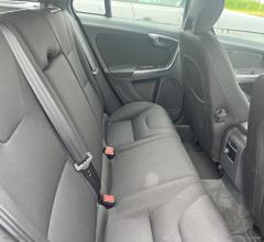 Auto - Volvo v60 d2 1.6 business|gancio traino|94.000 chilometri cert.