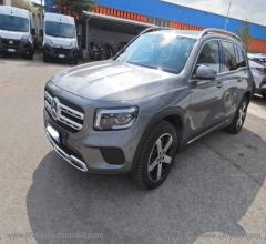 Mercedes-benz glb 200 d automatic 4matic sport plus
