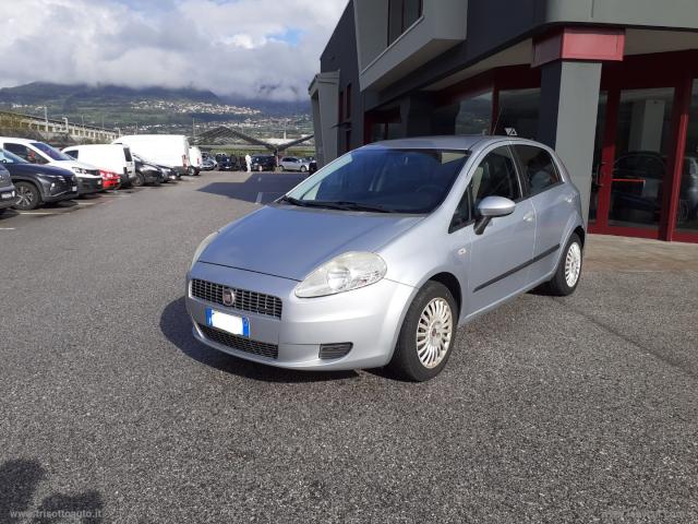 Auto - Fiat grande punto 1.3 mjt 75 cv 5p. dynamic