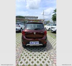 Auto - Dacia sandero stepway 0.9 tce 12v t-gpl 90 s&s