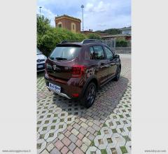 Auto - Dacia sandero stepway 0.9 tce 12v t-gpl 90 s&s