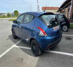 Auto - Lancia ypsilon 1.0 firefly 5p.s&s hybrid silver