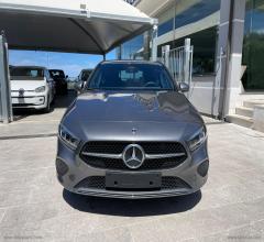 Auto - Mercedes-benz a 180 d automatic advanced progressive