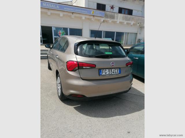 Auto - Fiat tipo 1.4 5p. easy
