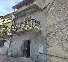 Casa indipendente in vendita a santo stefano di rogliano centro storico