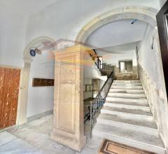Appartamenti in Vendita - Appartamento in vendita a siracusa ortigia