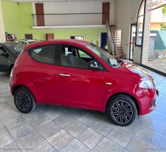 Auto - Lancia ypsilon 1.2 69 cv 5p. gold